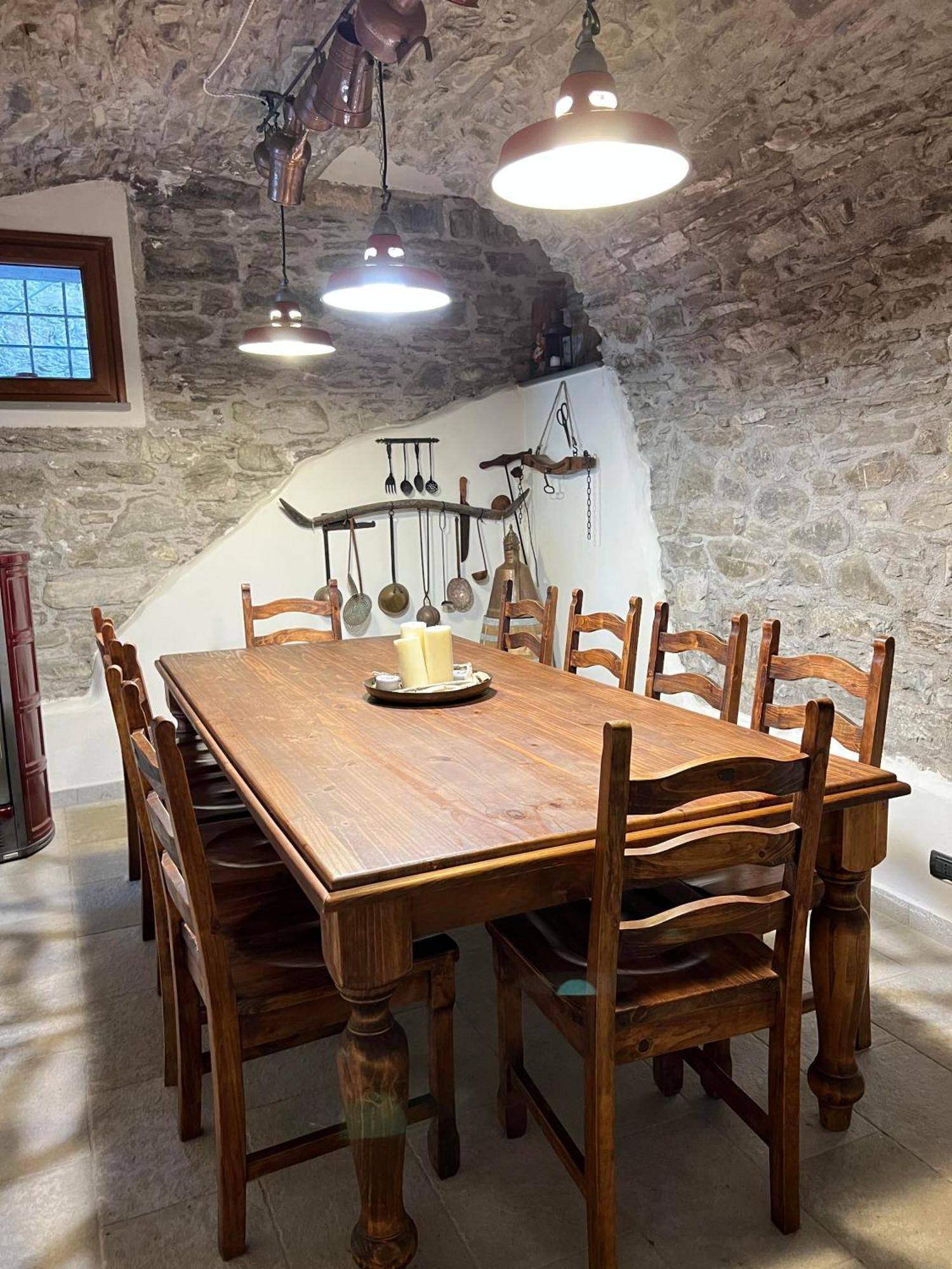 Casa Boru - A Beautiful Fully Restored Spacious House With Fantastic Views Calice al Cornoviglio Exteriér fotografie